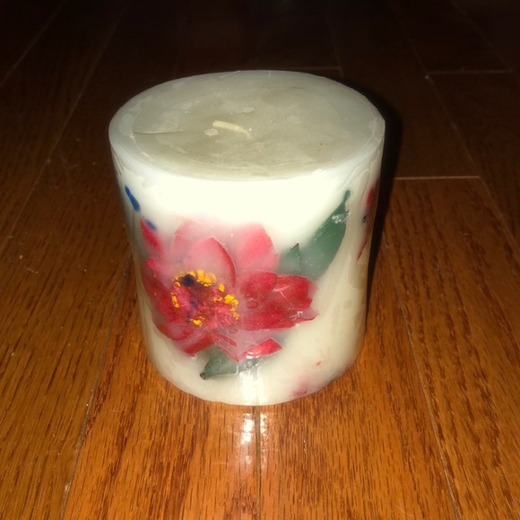 Candle - Picture 2 of 4